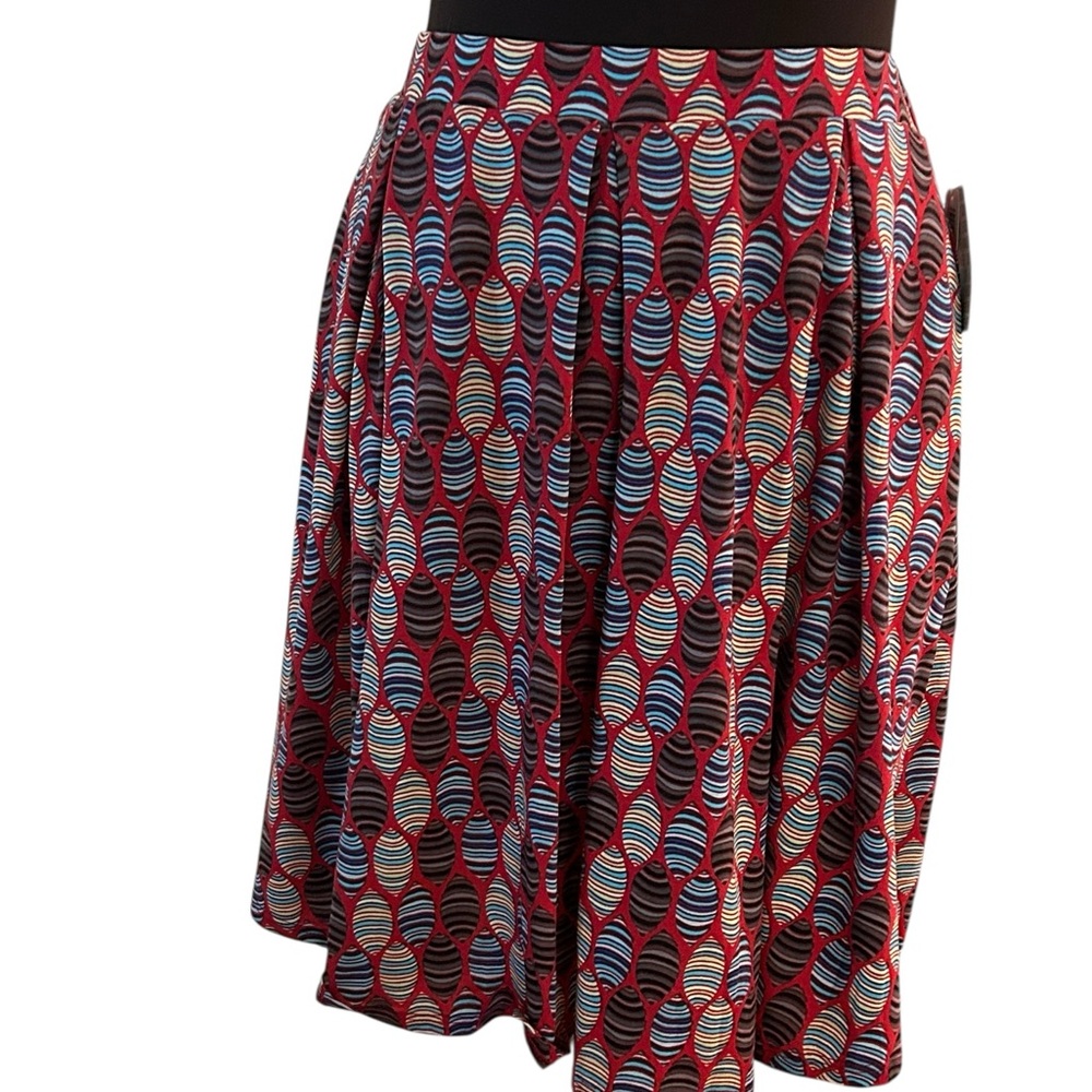 New LuLaRoe Skirt Madison Red Multi Oval Twists 2XL A-Line Stretch